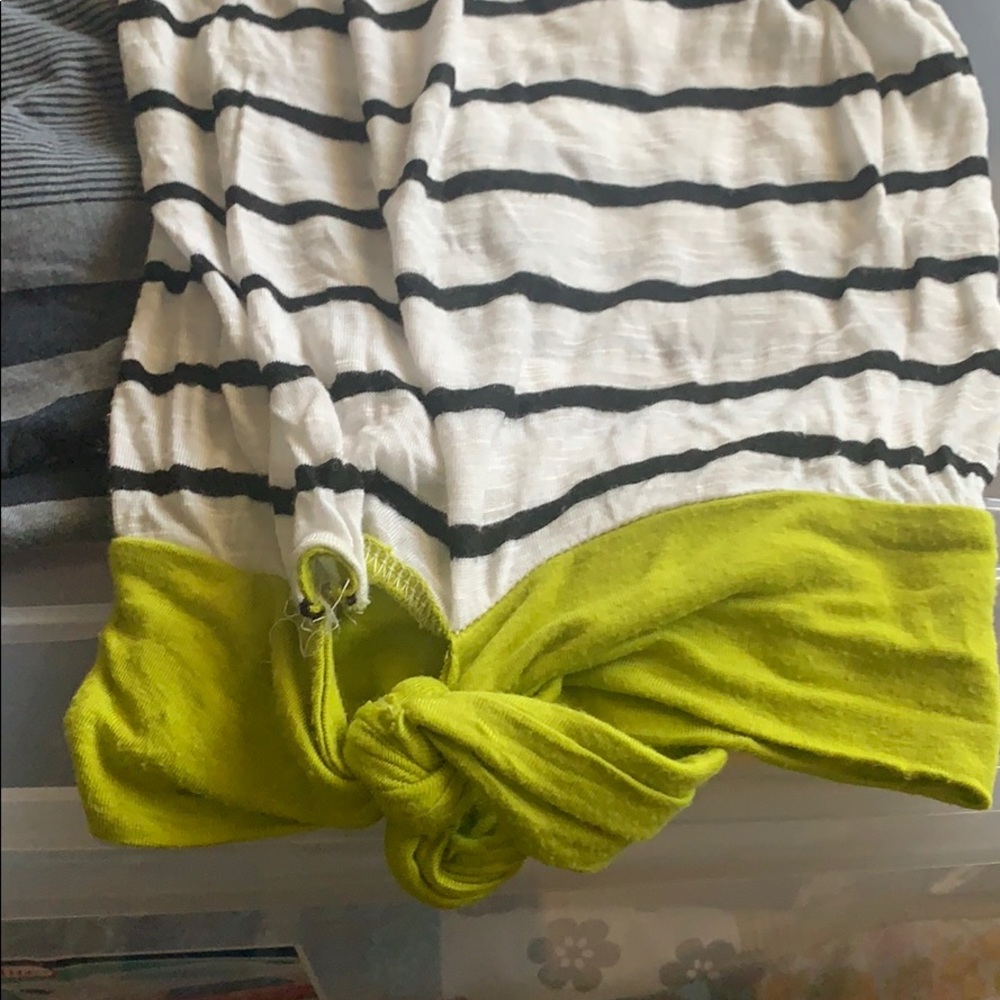 3 cute blouses size L/M